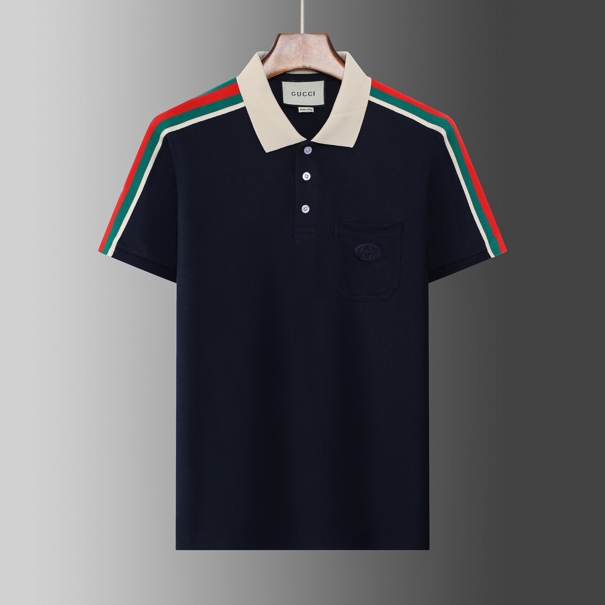 Gucci clothing-108