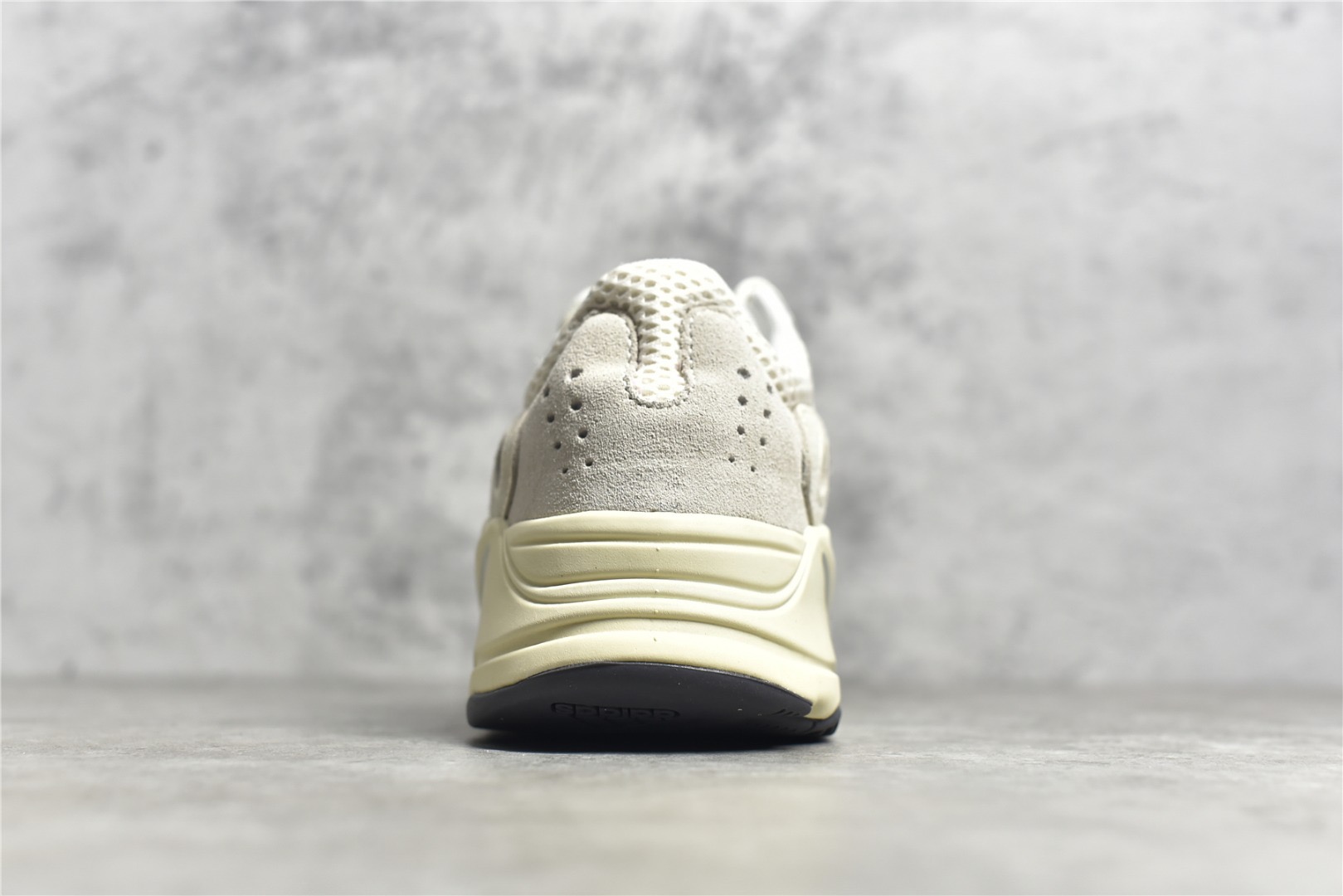 Adidas Sneakers-343