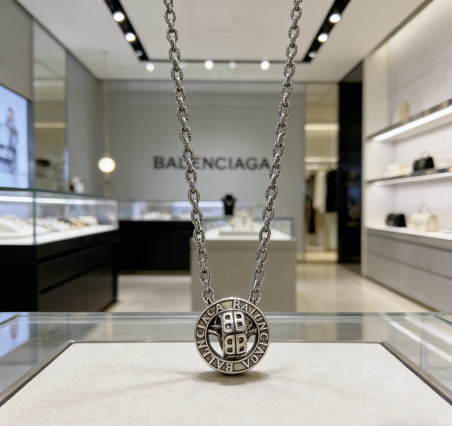 Balenciaga necklace-36