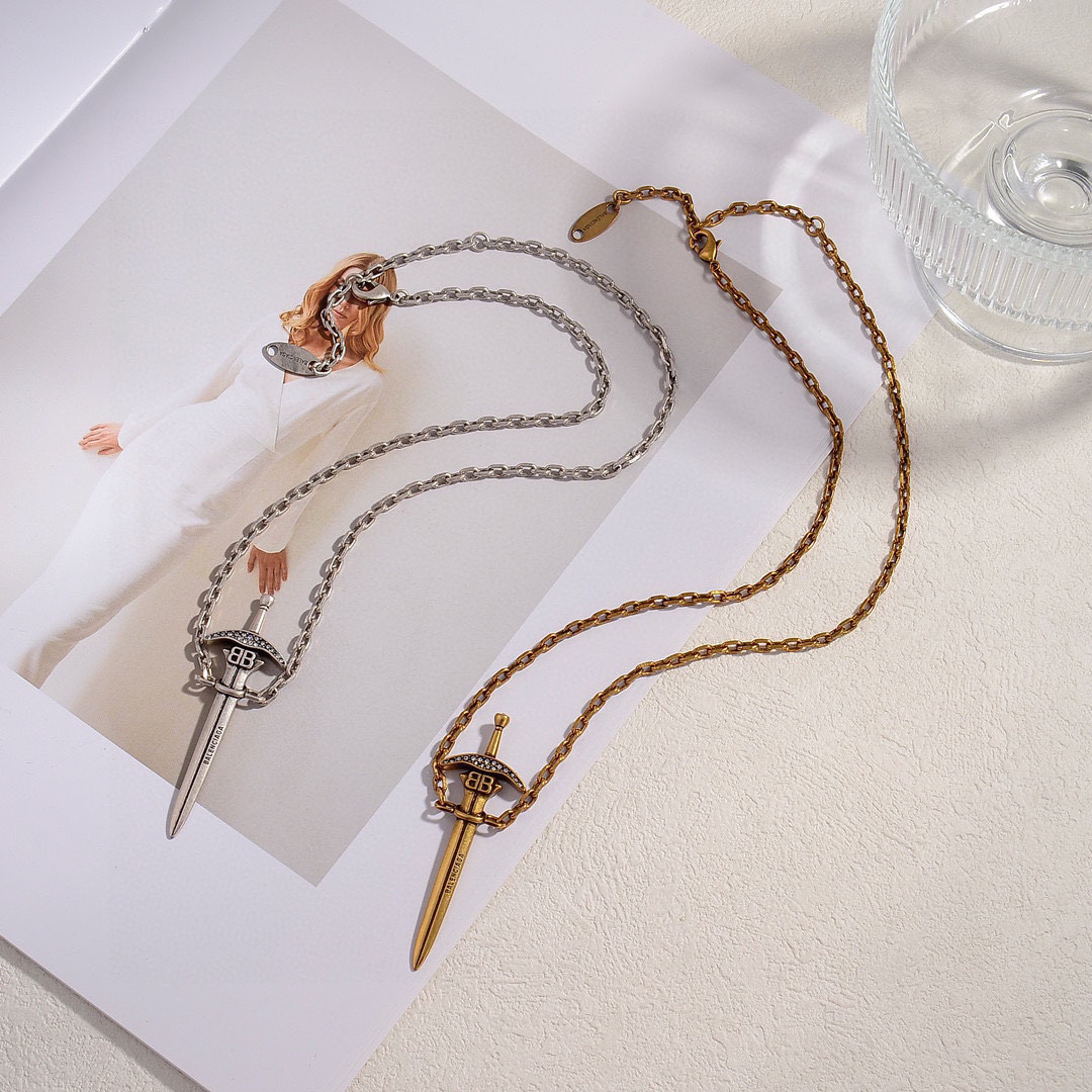Balenciaga necklace-32