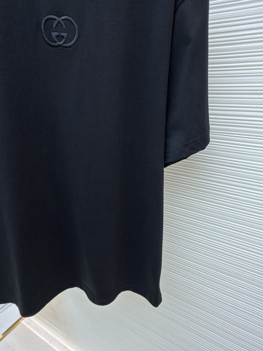 Gucci clothing-270