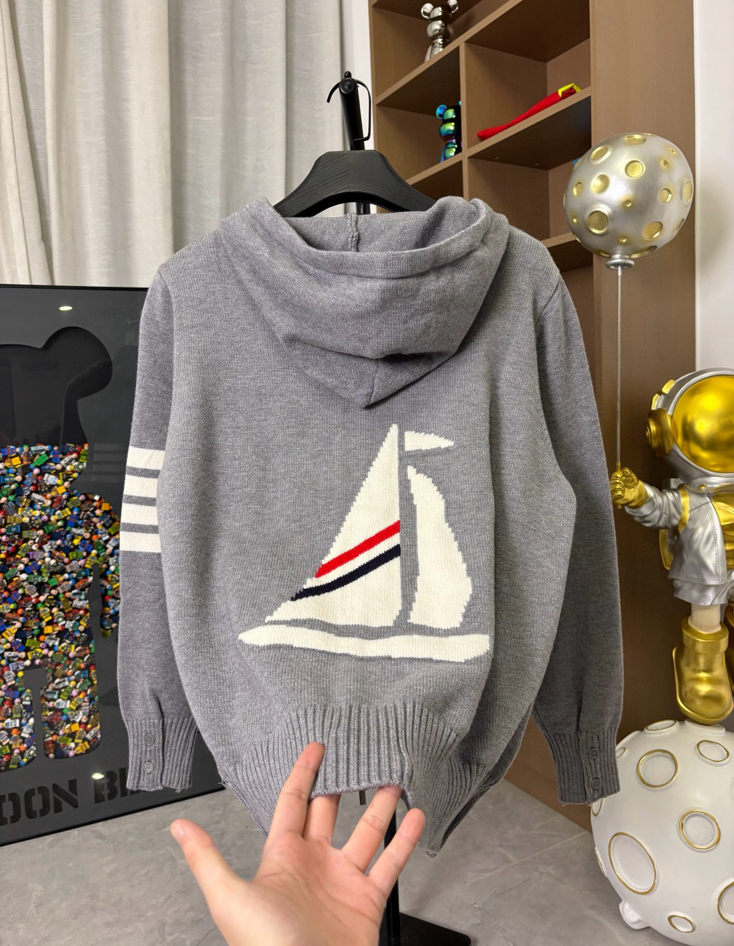 LV Clothing-304