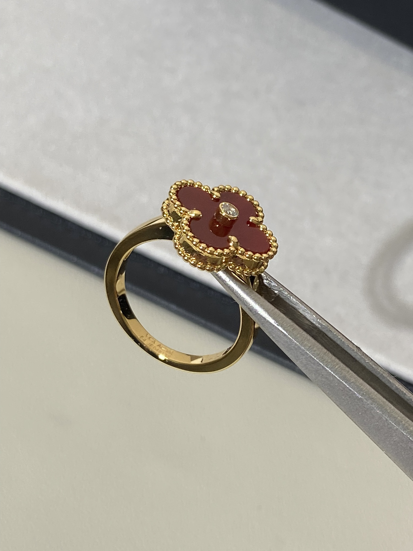 Van Cleef & Arpels ring-27