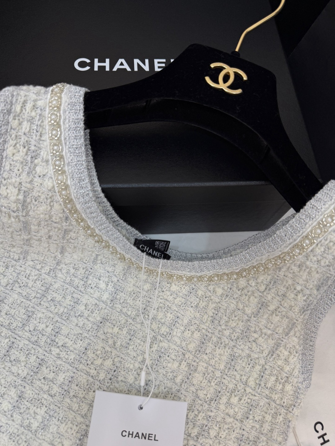 Chanel Clothing-24