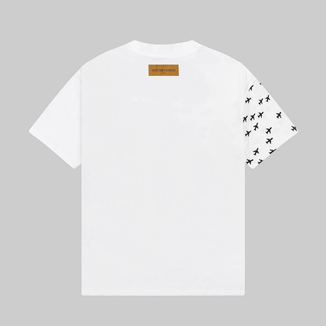LV clothing-127