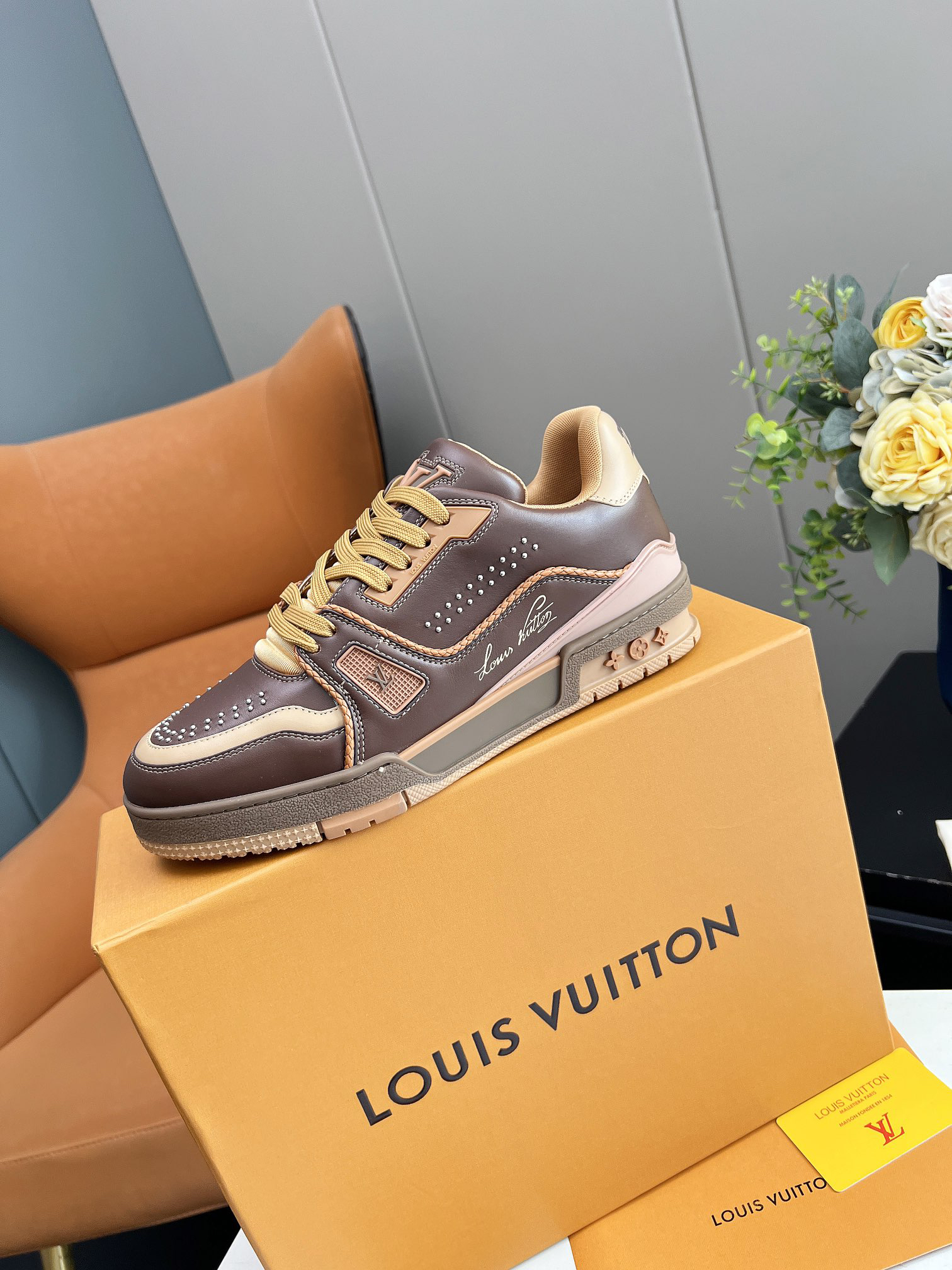 Lv Sneakers-70