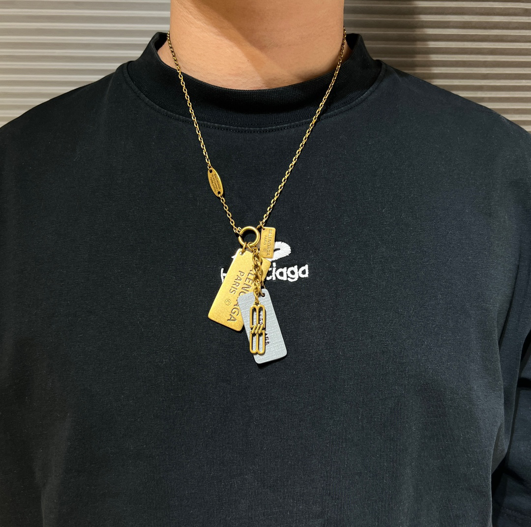 Balenciaga necklace-13