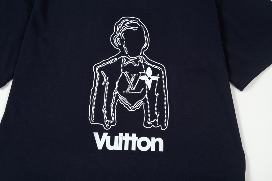 LV clothing-132
