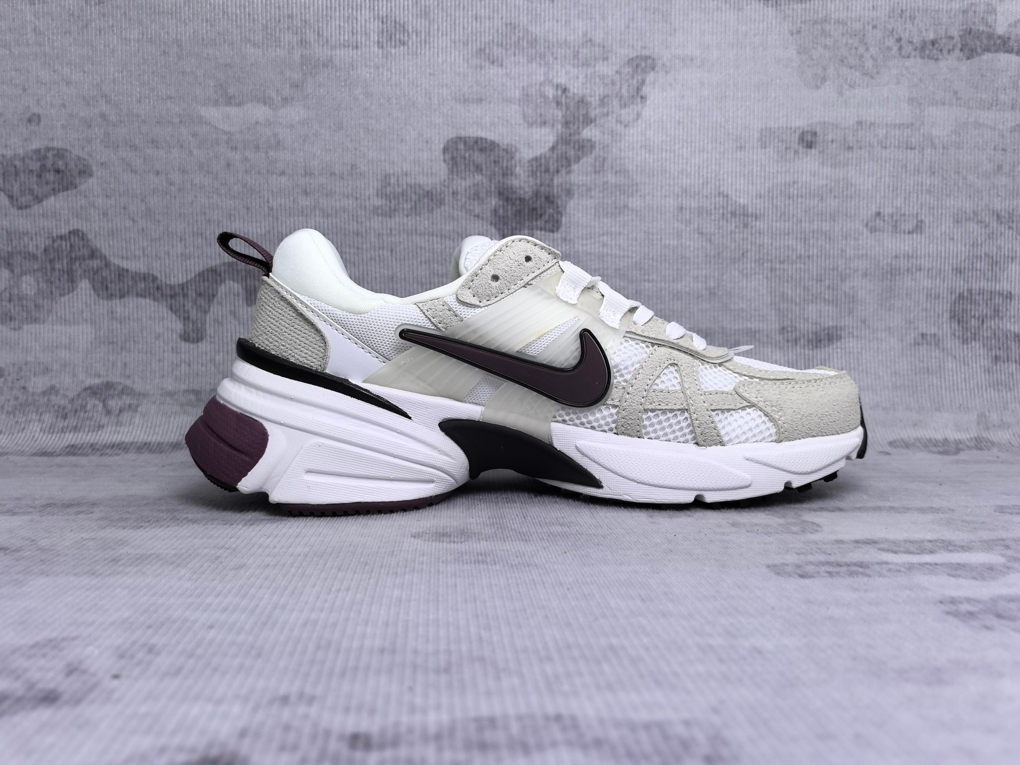Nike Sneakers-221