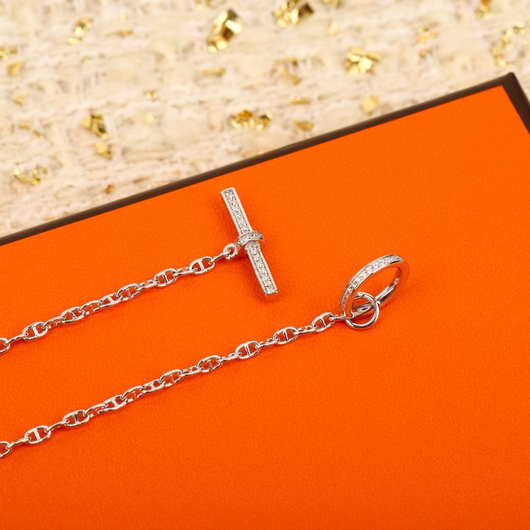 Hermes necklace-39
