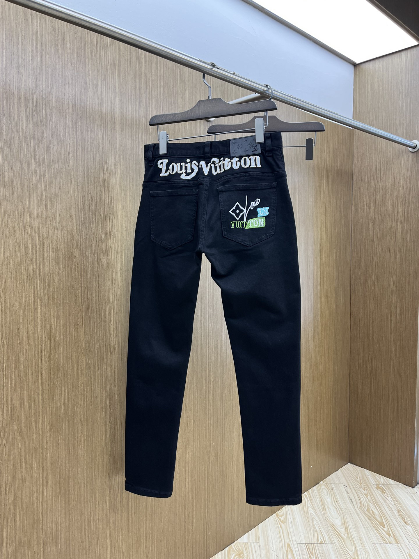 LV Clothing-21
