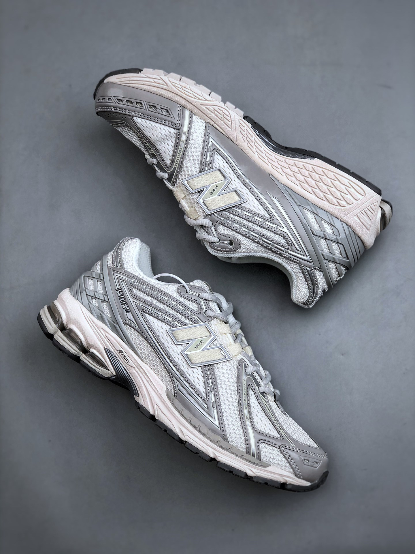 New Balance Sneakers-293