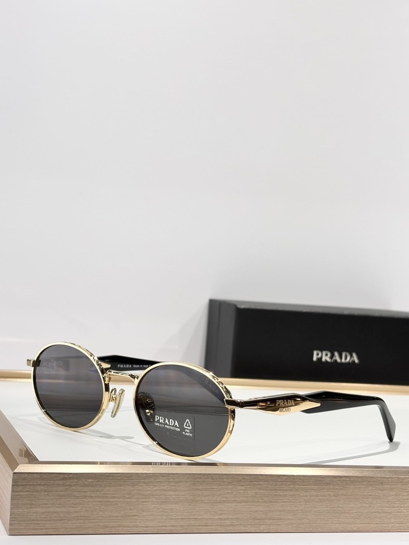 Prada glasses-15
