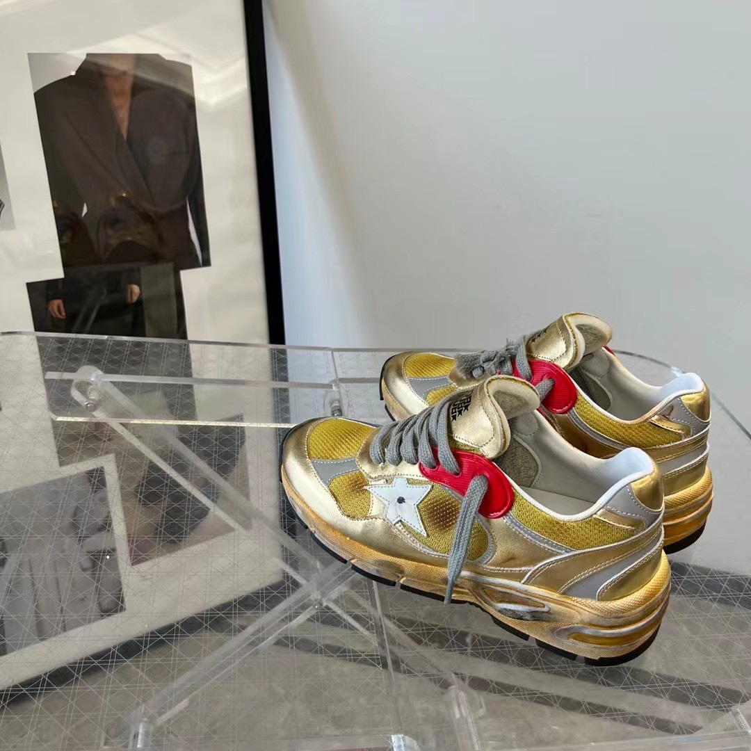 Golden Goose Sneakers-68