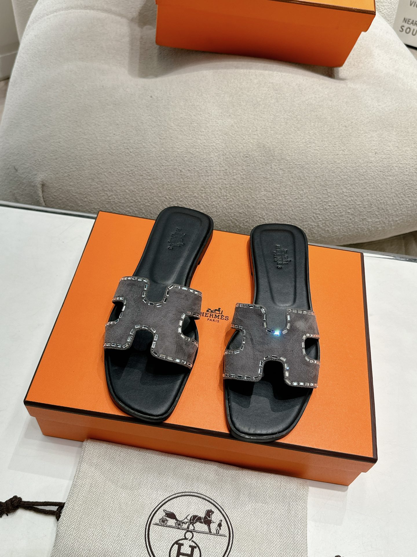 Hermes Summer footwear