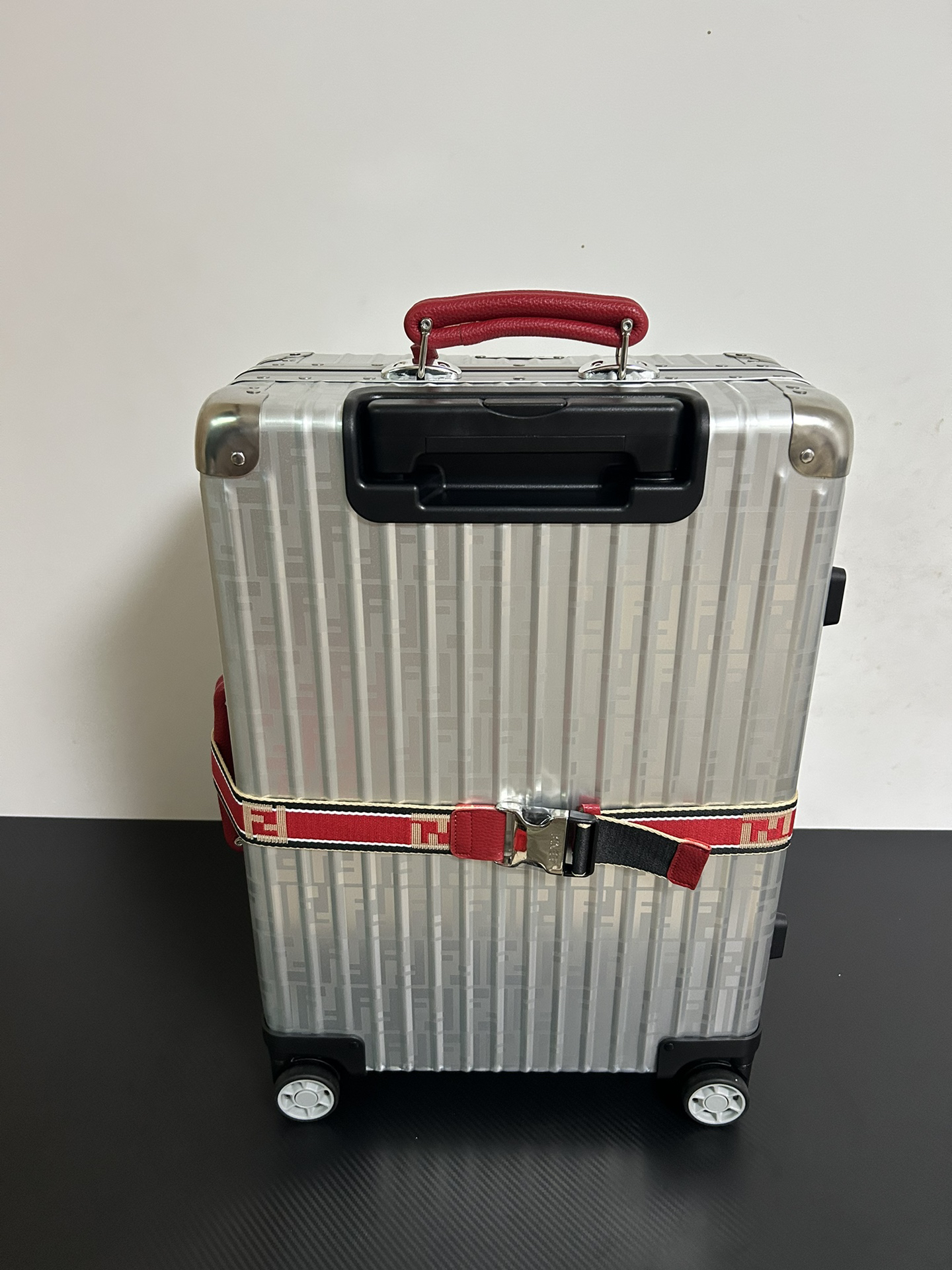 Fendi luggage-7