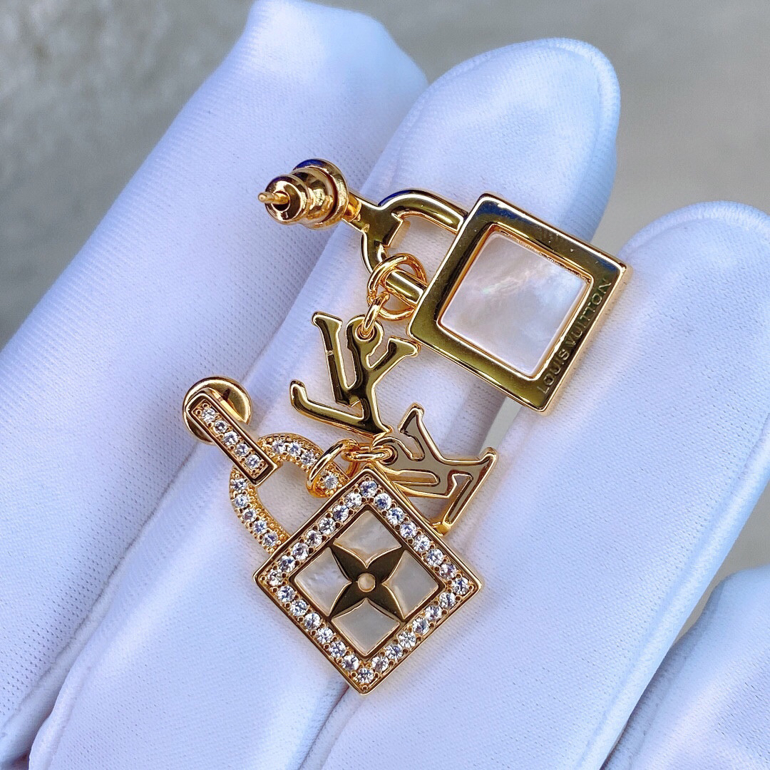 LV earrings-29