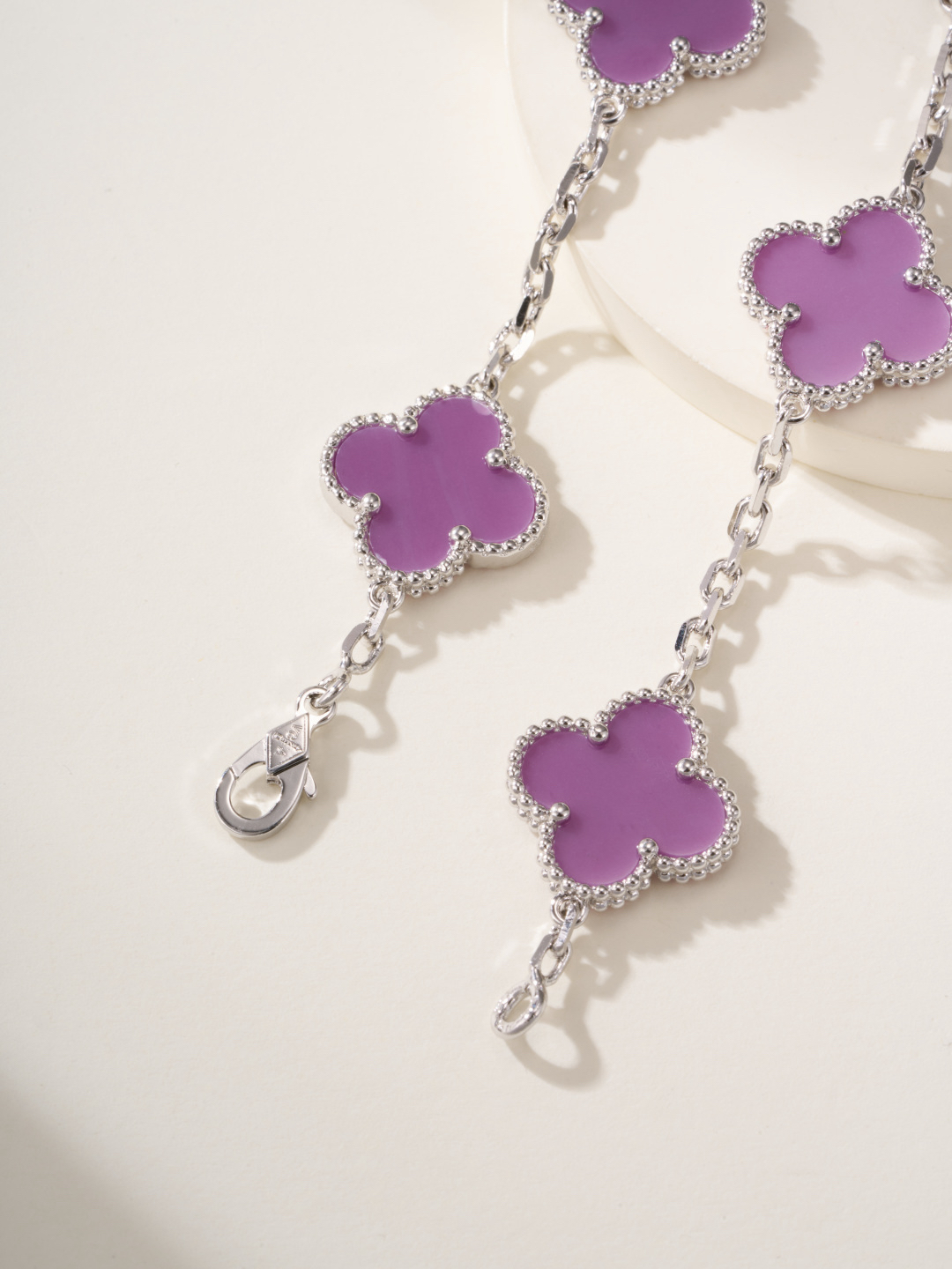 Van Cleef & Arpels Bracelet-86