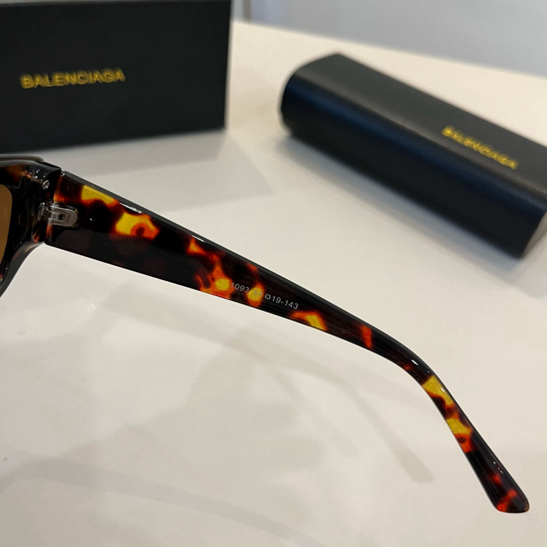 Balenciaga glasses-51