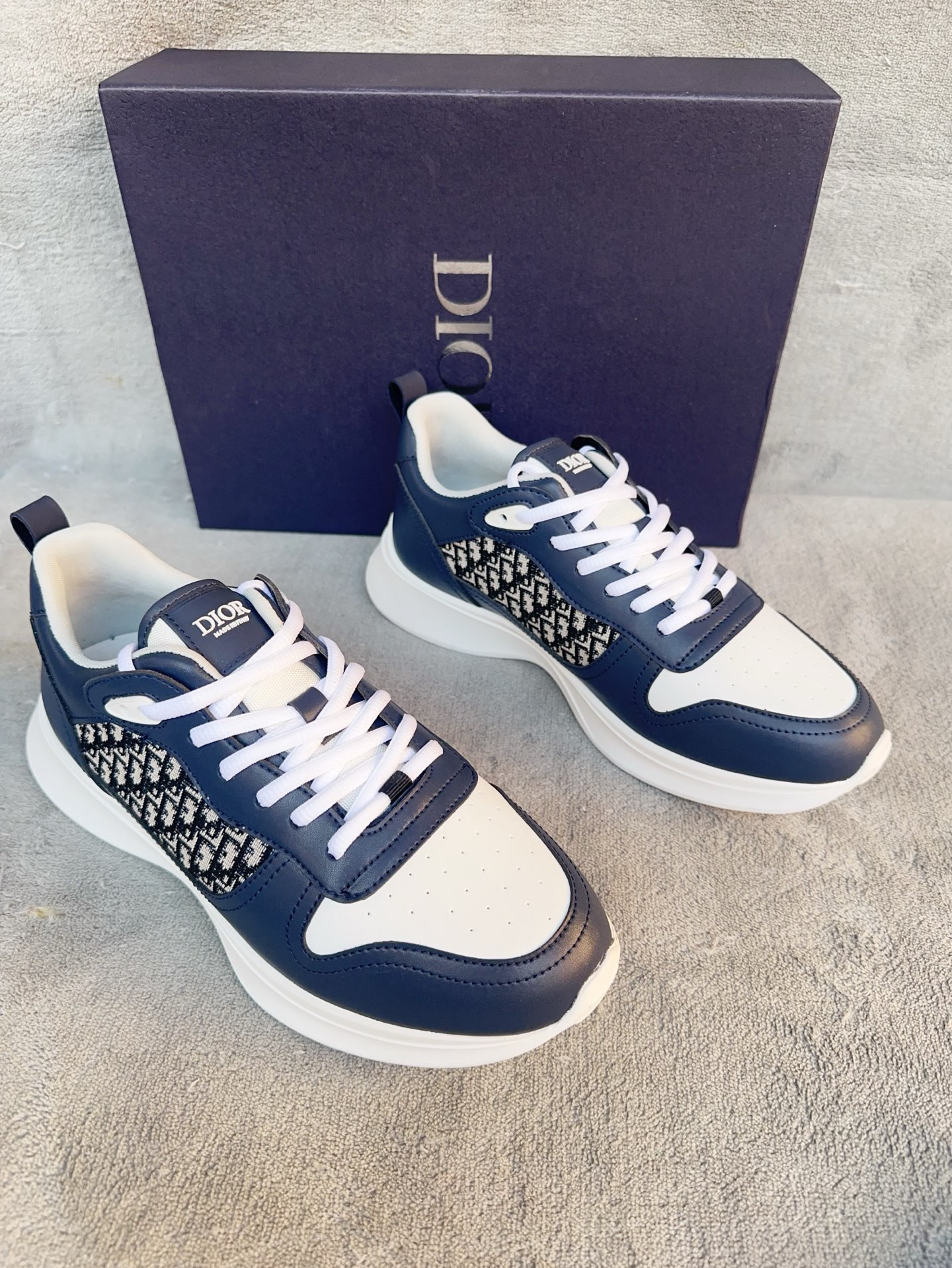 Dior Sneakers-224