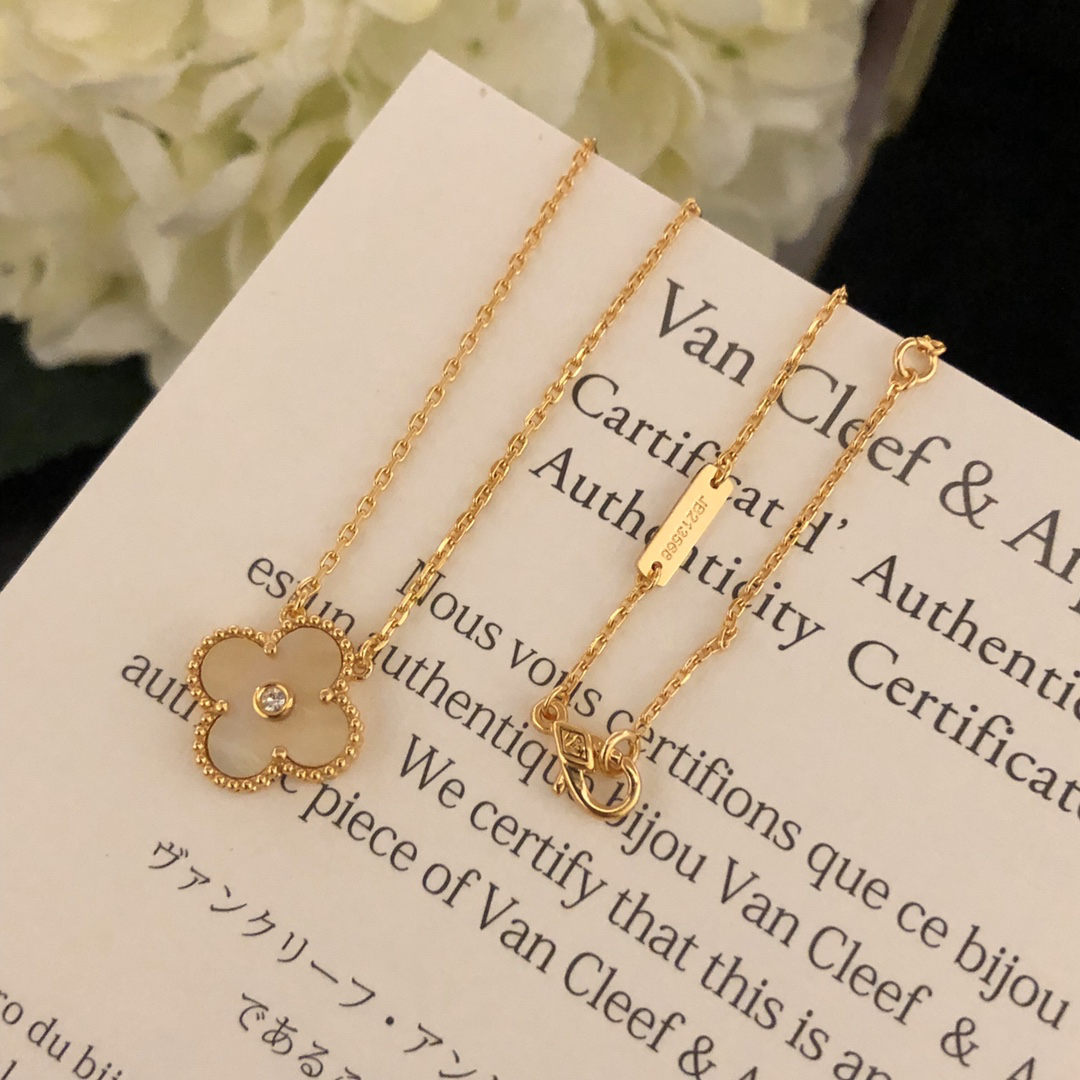 Van Cleef & Arpels necklace-71