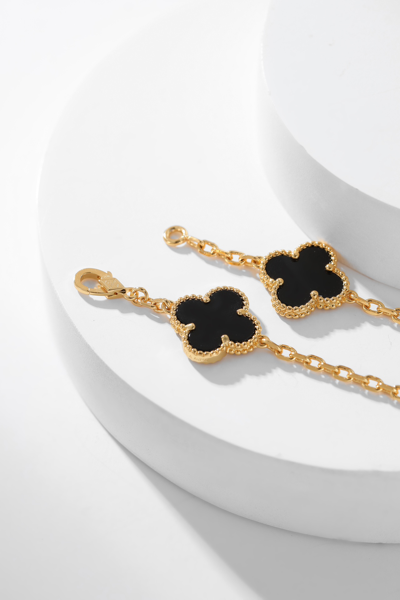 Van Cleef & Arpels necklace-117