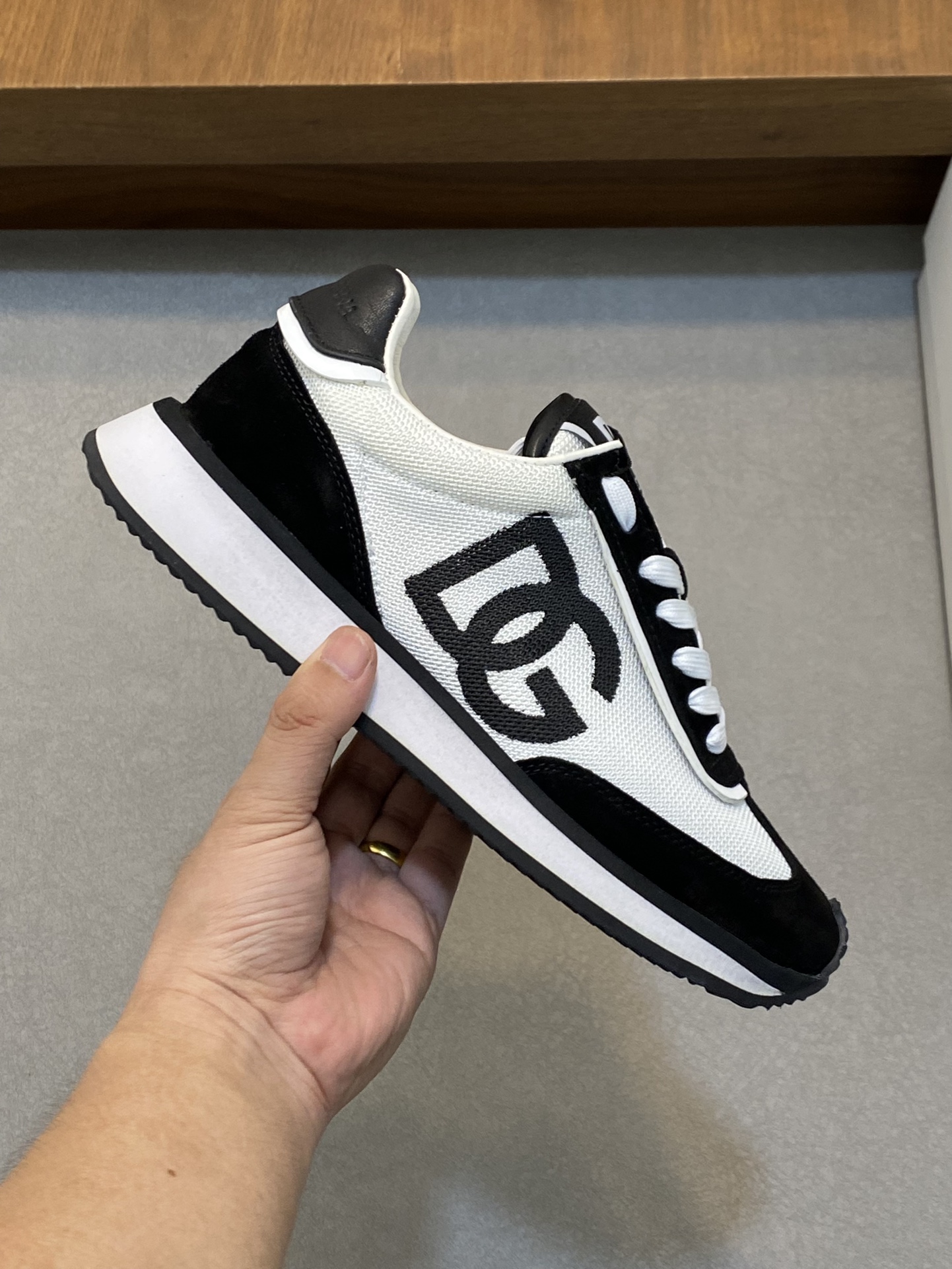 D&G Sneakers-117