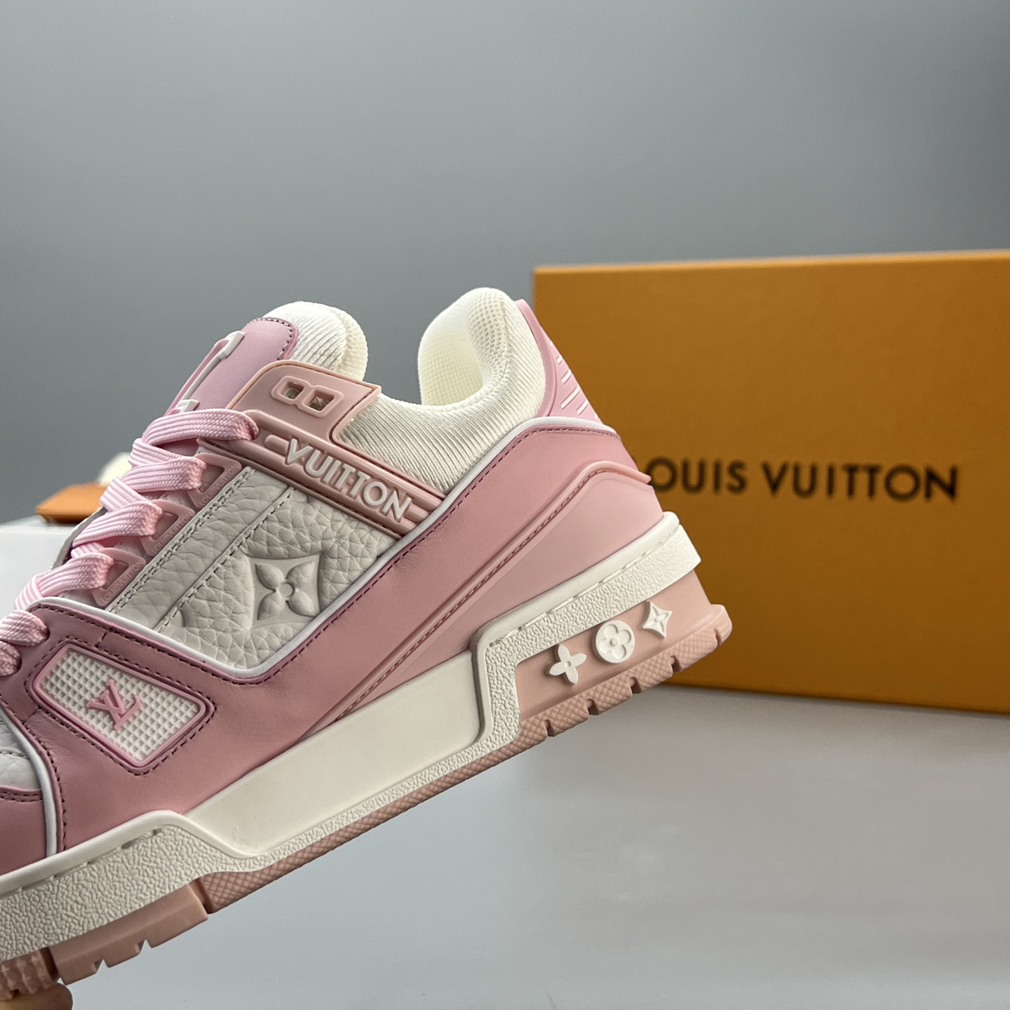 Lv Sneakers-142