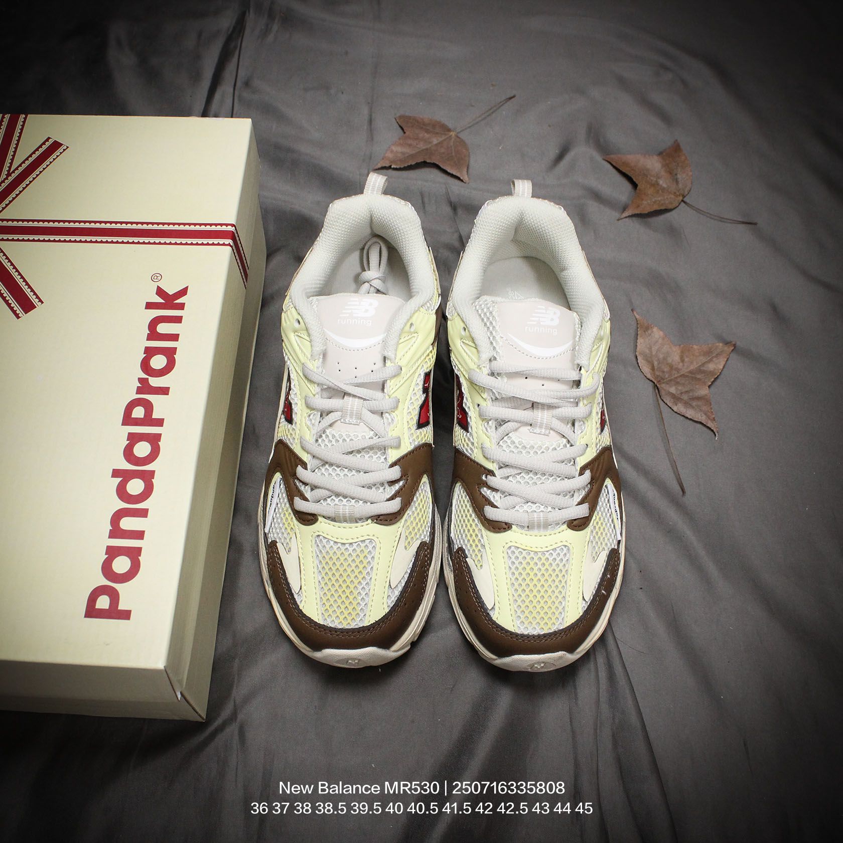 New Balance Sneakers-302