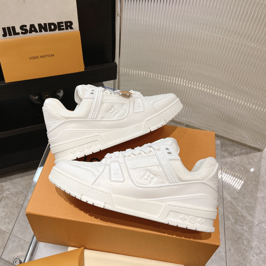 Lv Sneakers-33