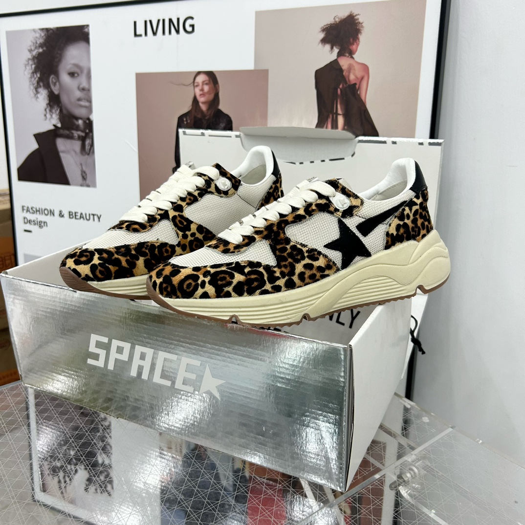 Golden Goose Sneakers-86