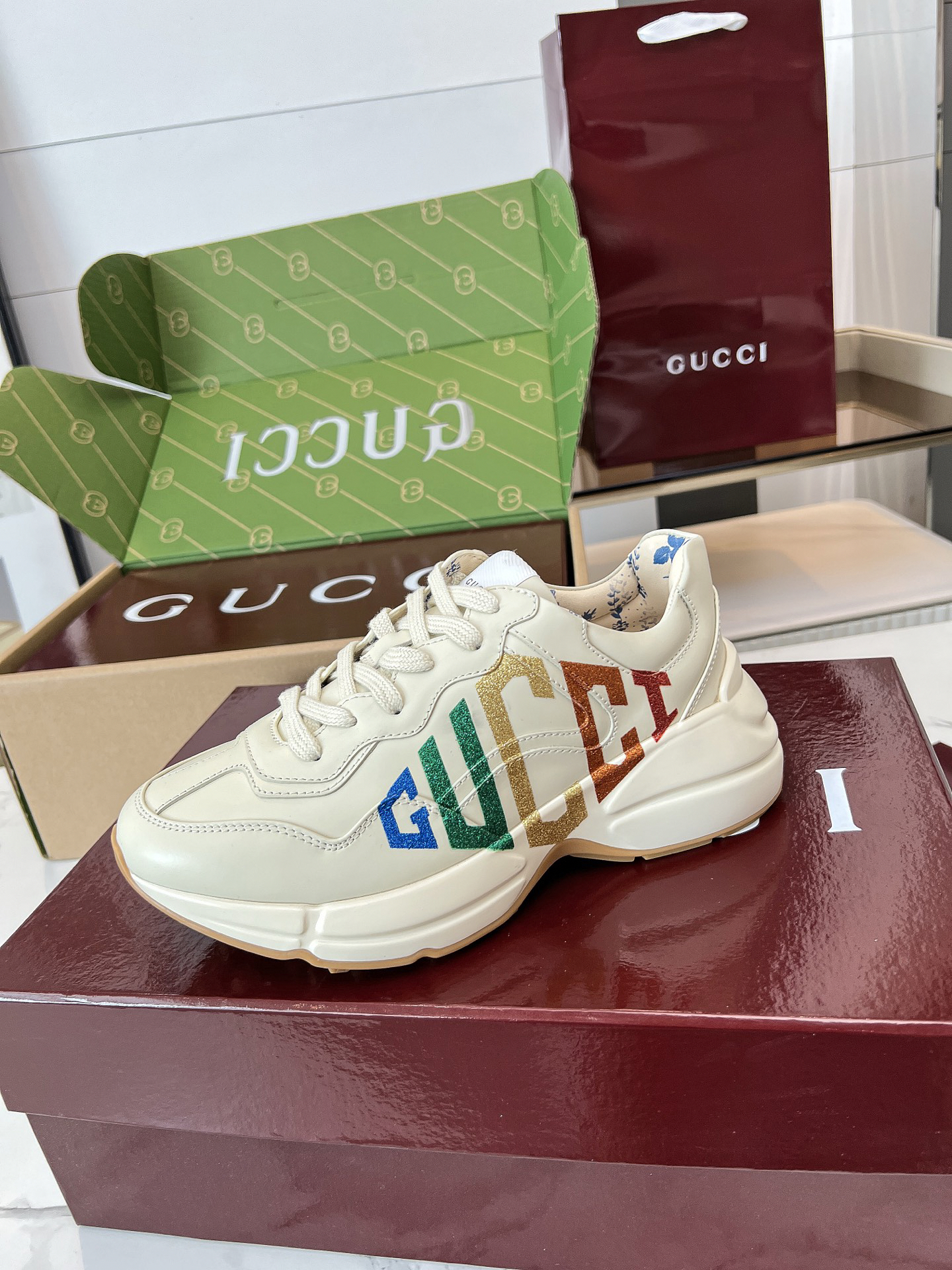 Gucci Sneakers-118