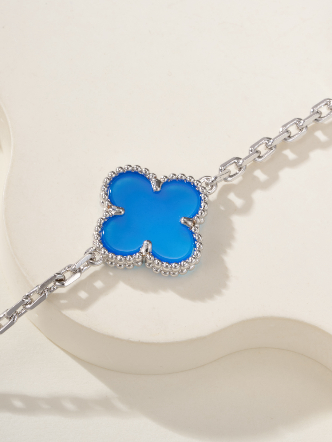 Van Cleef & Arpels Bracelet-65