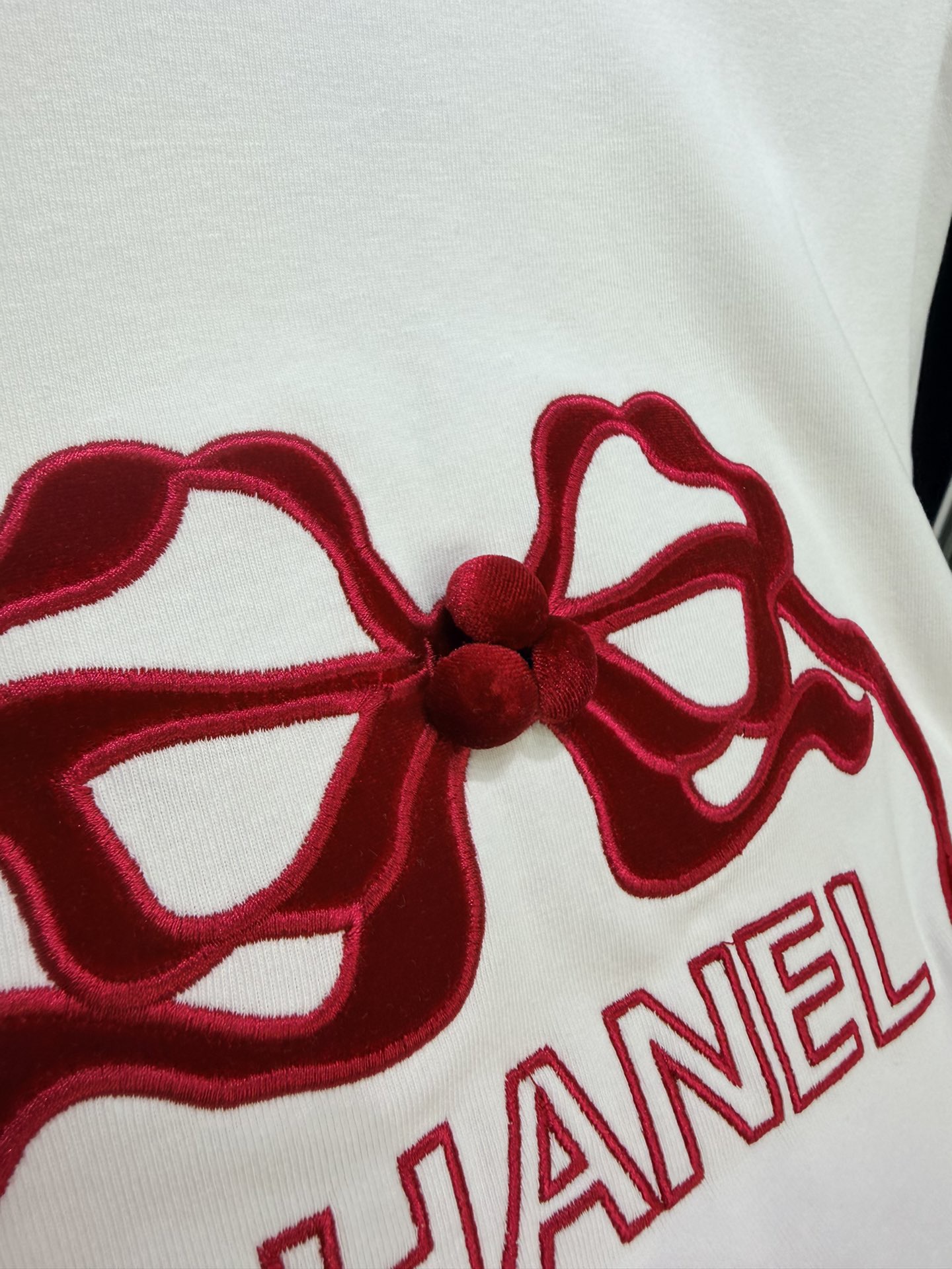Chanel clothing-90