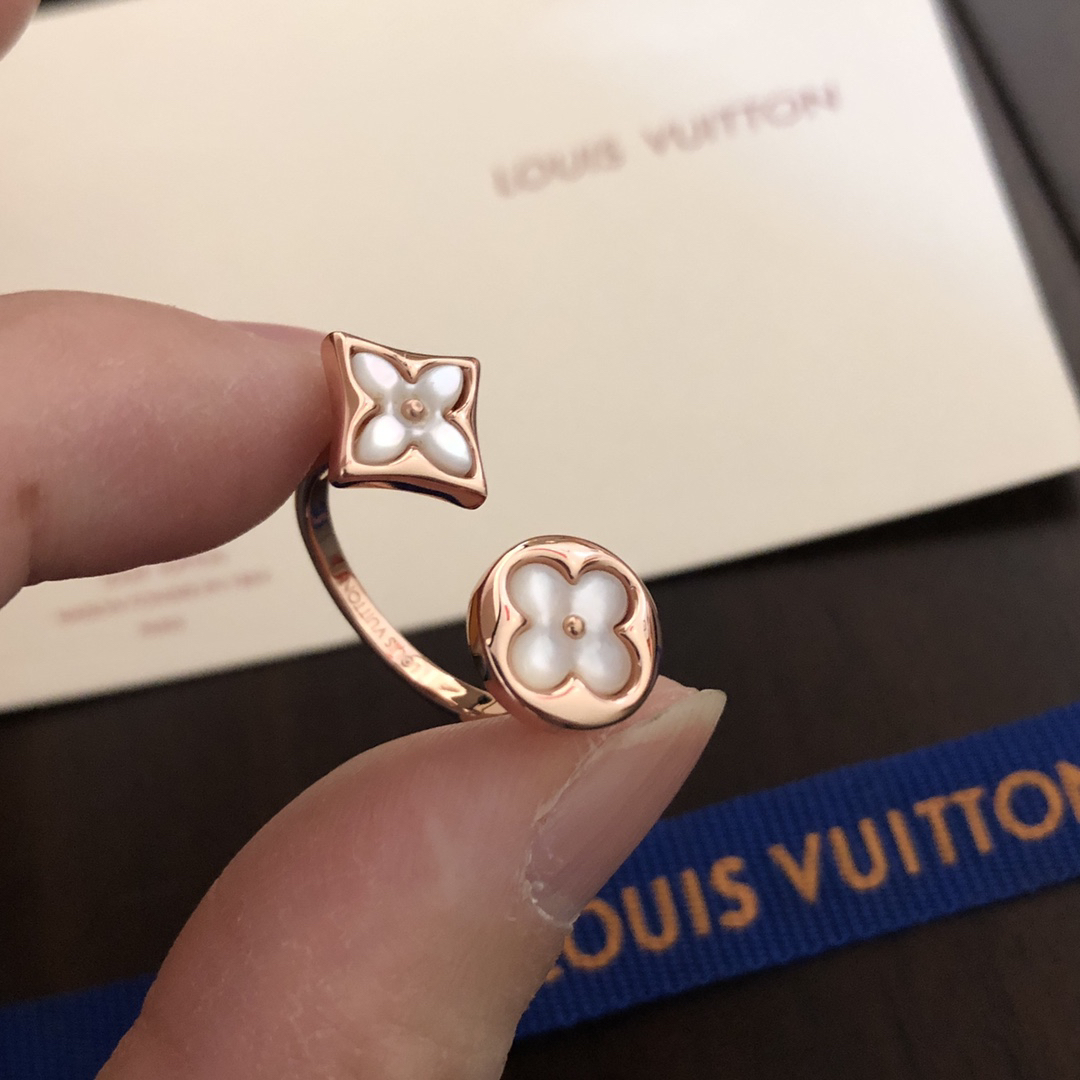 LV ring-58