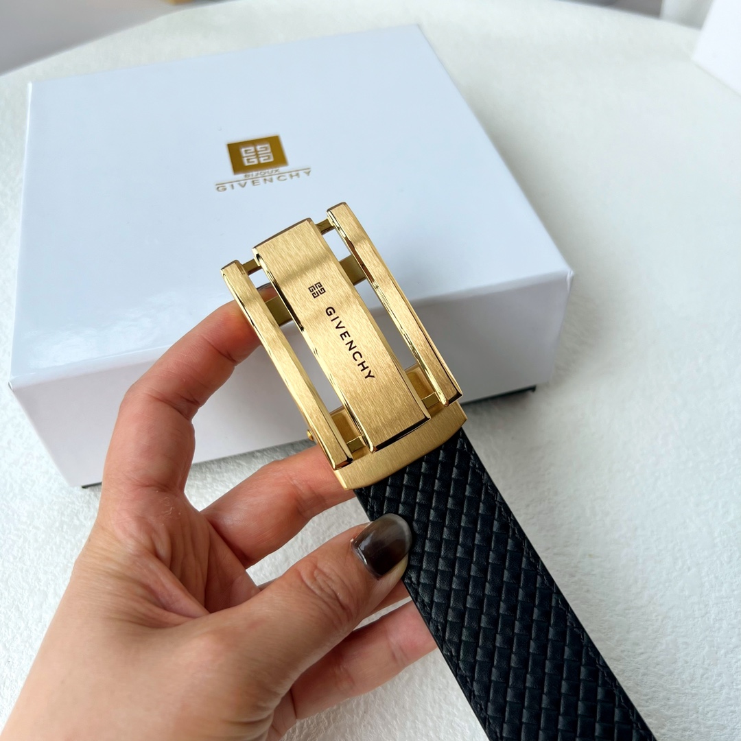 Givenchy belt-77