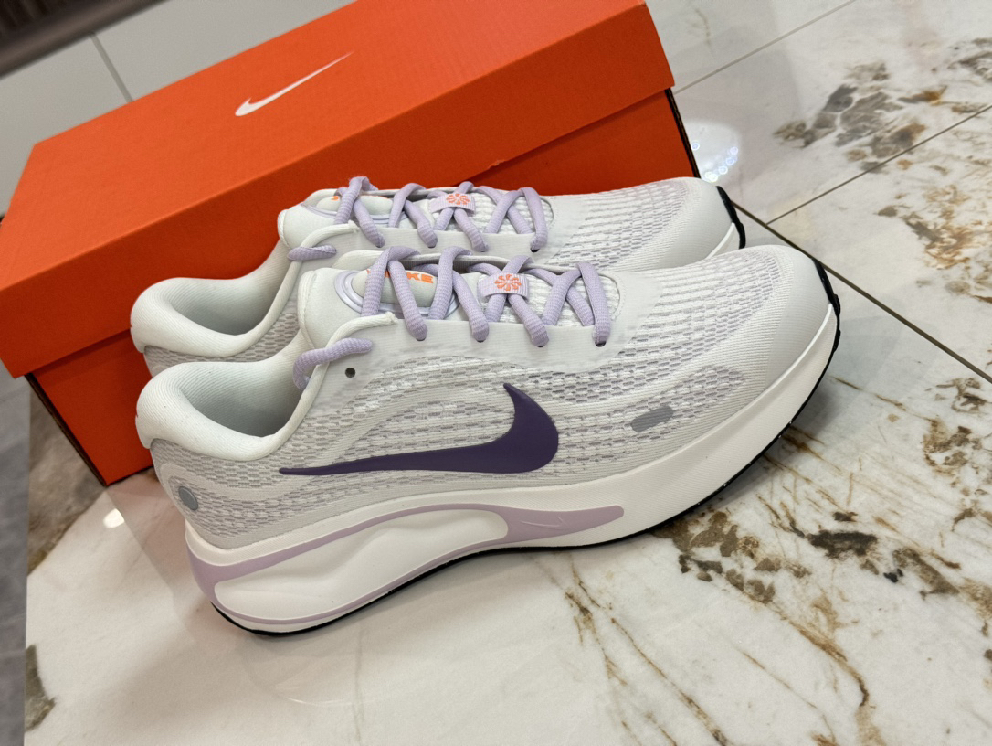 Nike Sneakers-237