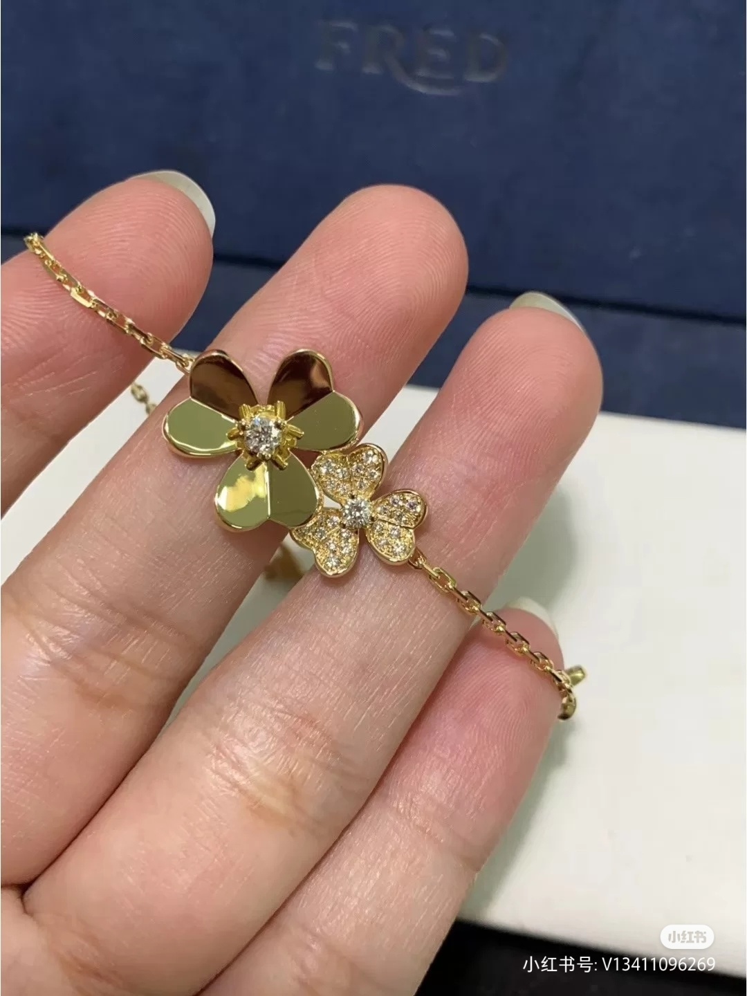 Van Cleef & Arpels Bracelet-118