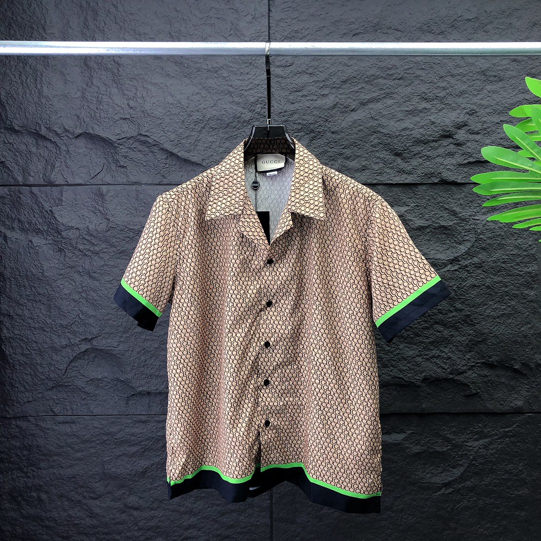Gucci Clothing-118