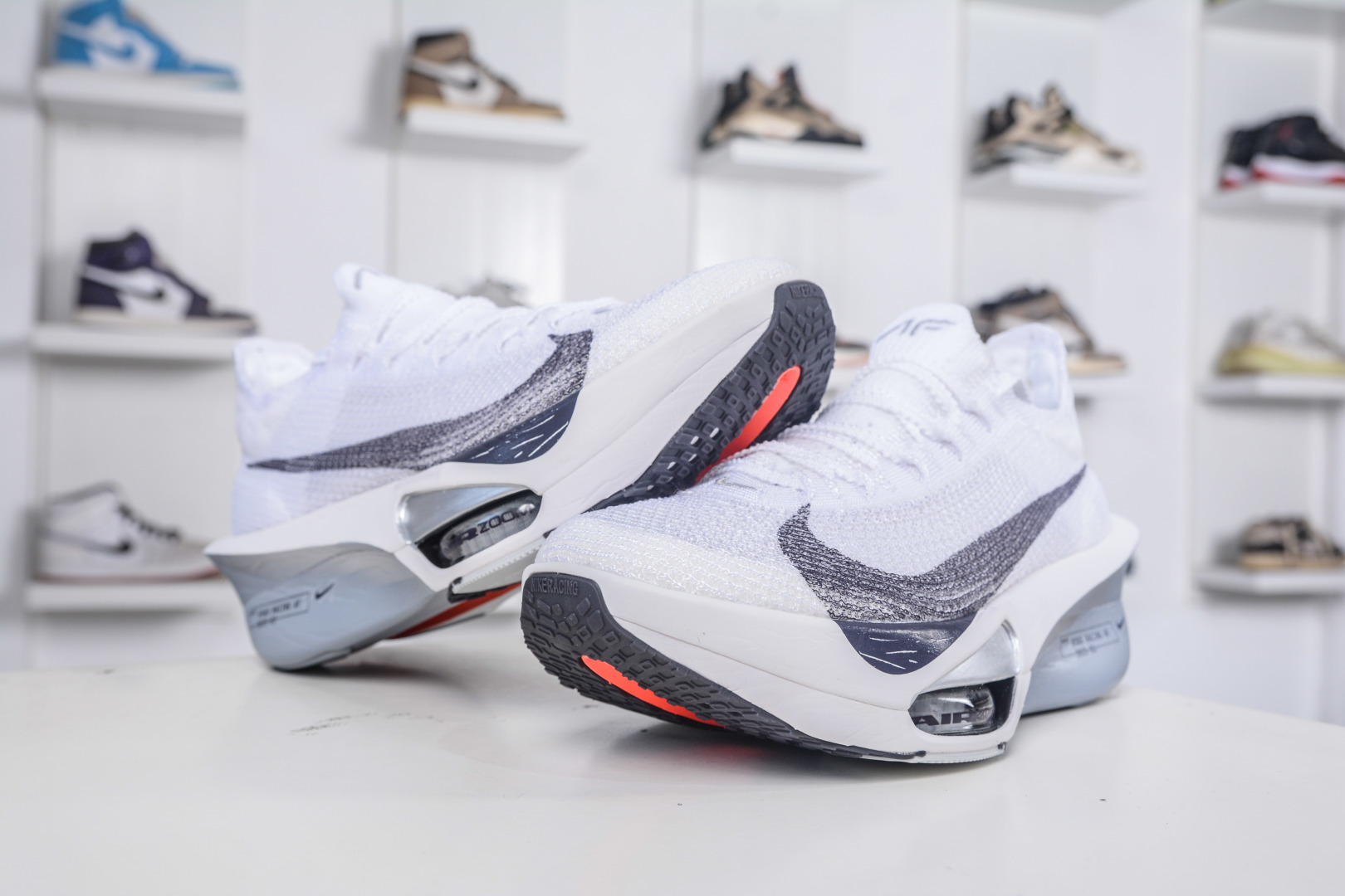 Nike Sneakers-306