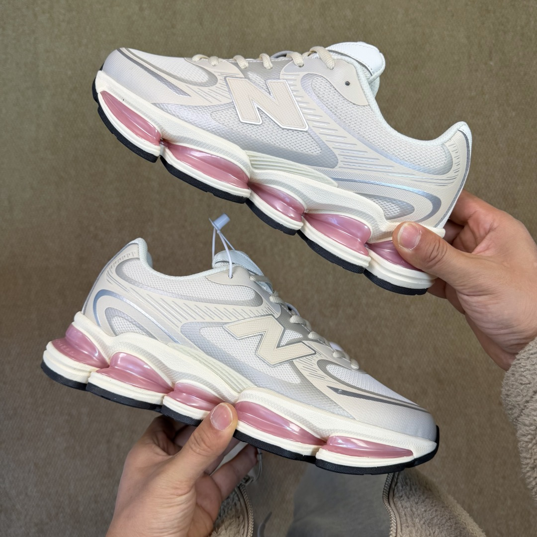 New Balance Sneakers-225