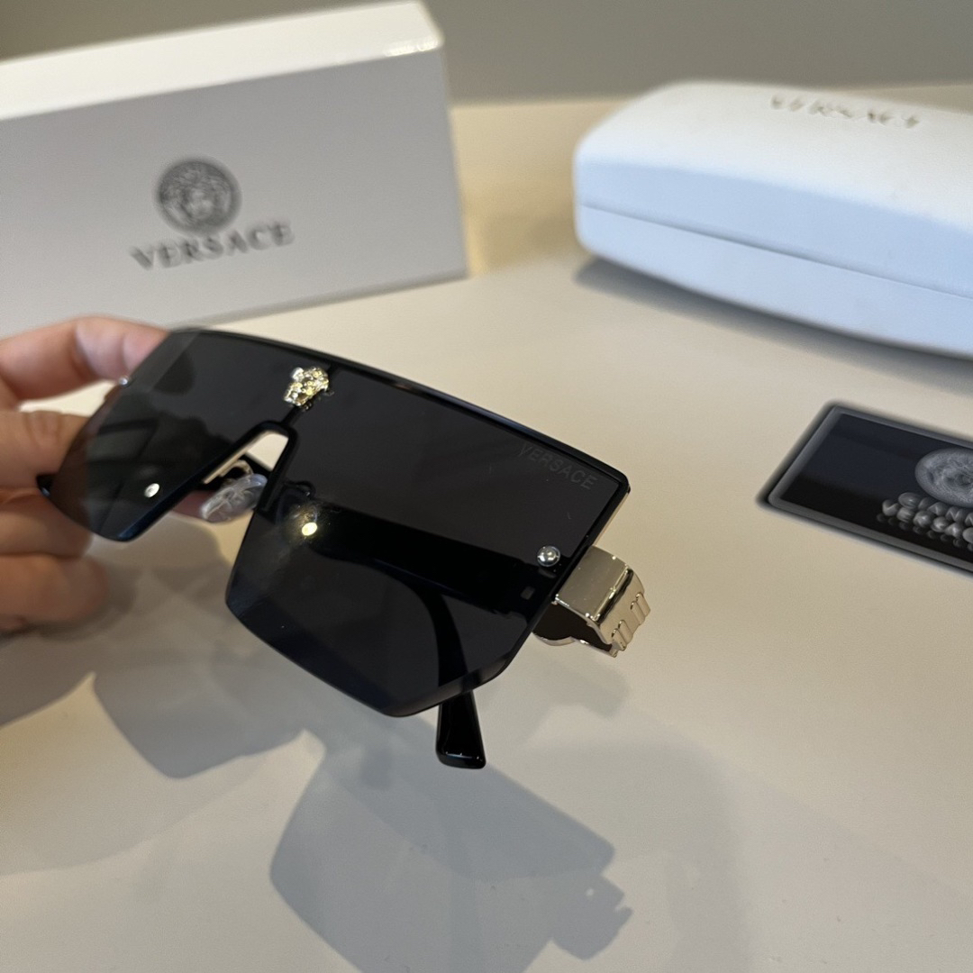 Versace glasses-33