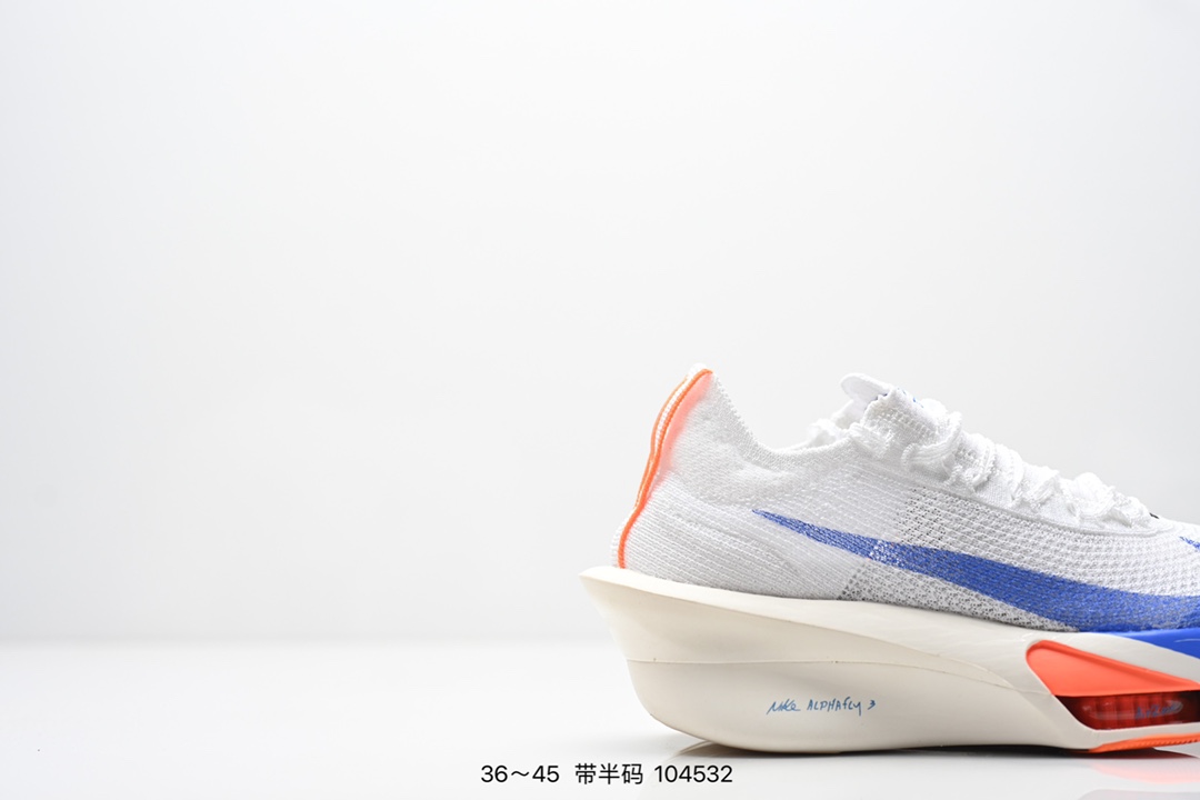 Nike Sneakers-223