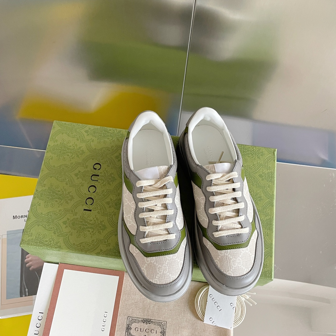 Gucci Sneakers-166