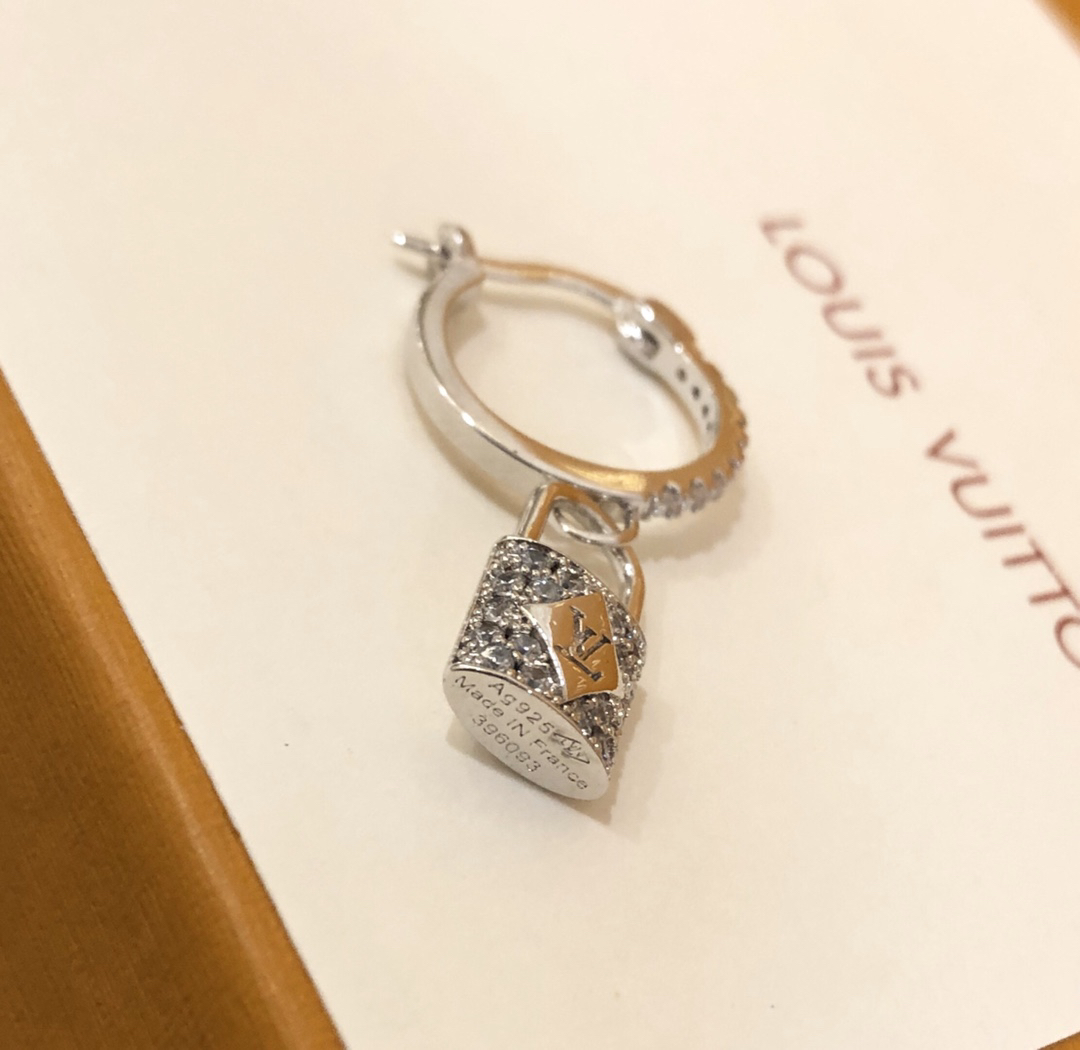 LV earrings-19