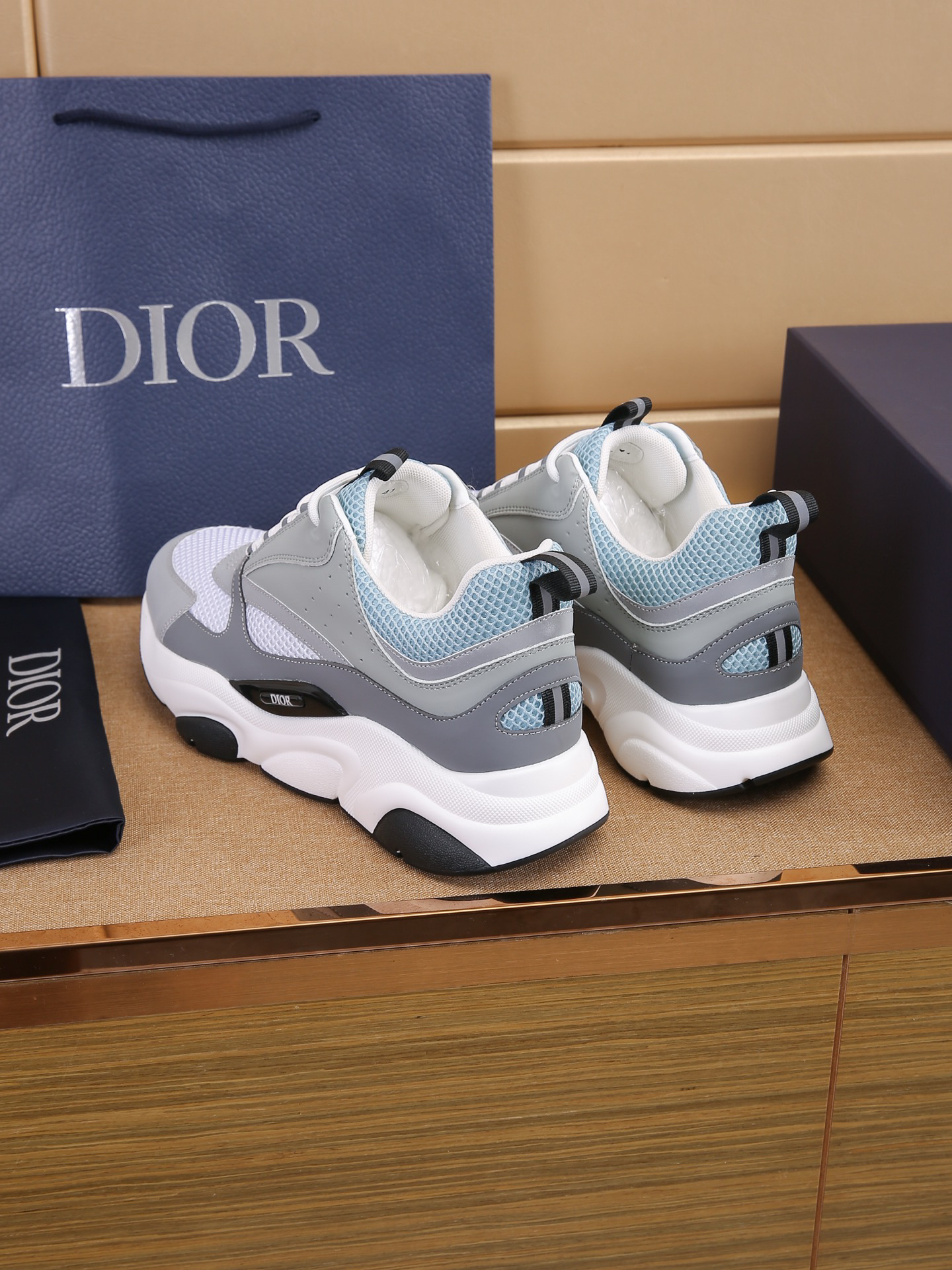 Dior Sneakers-177