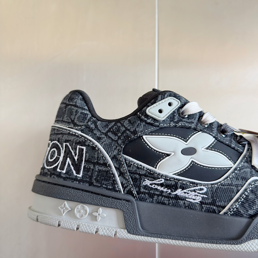 Lv Sneakers-84