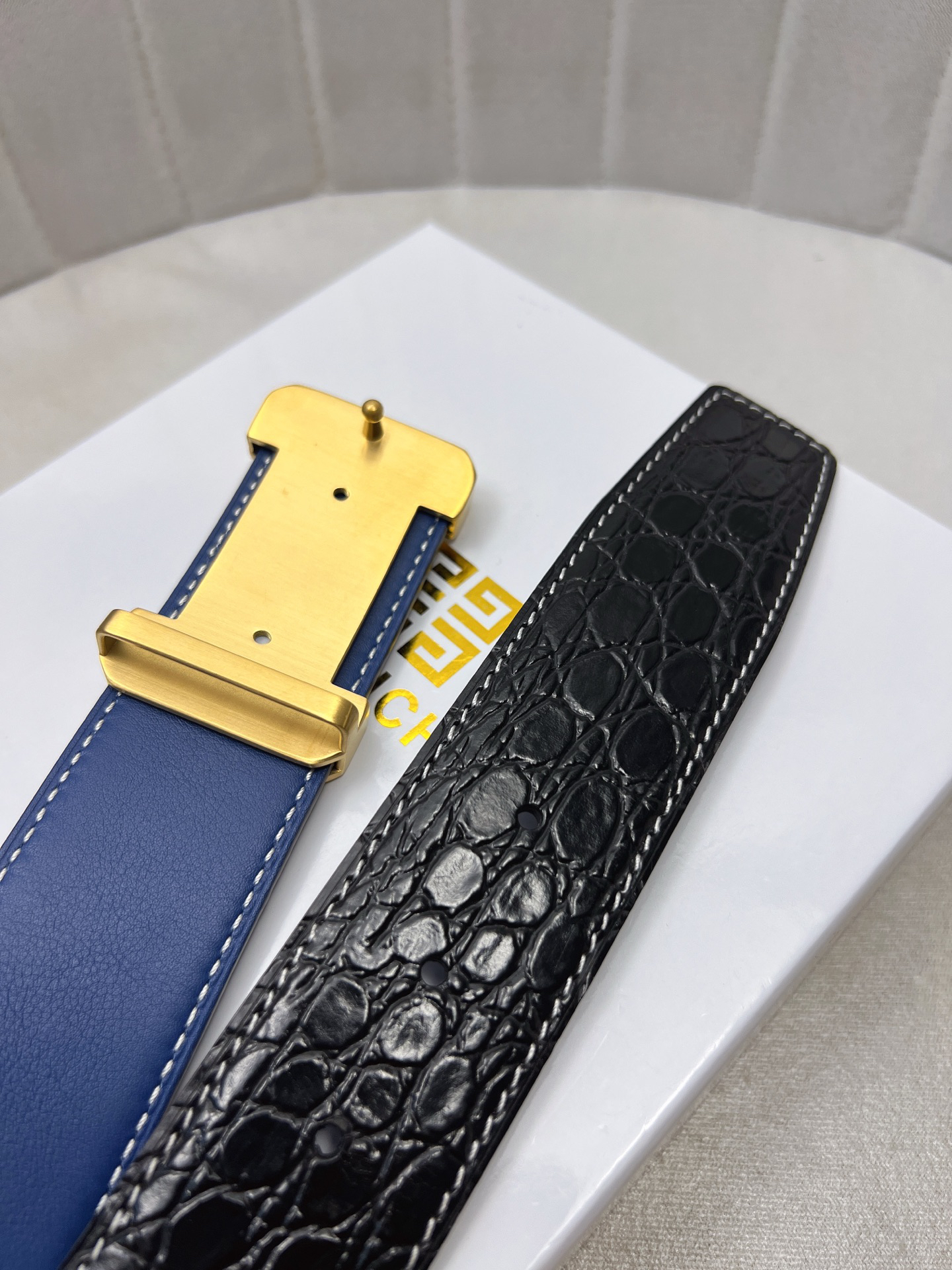 Givenchy belt-134