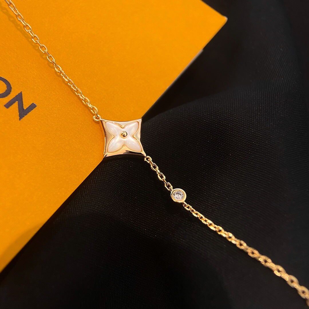 LV Bracelet-3