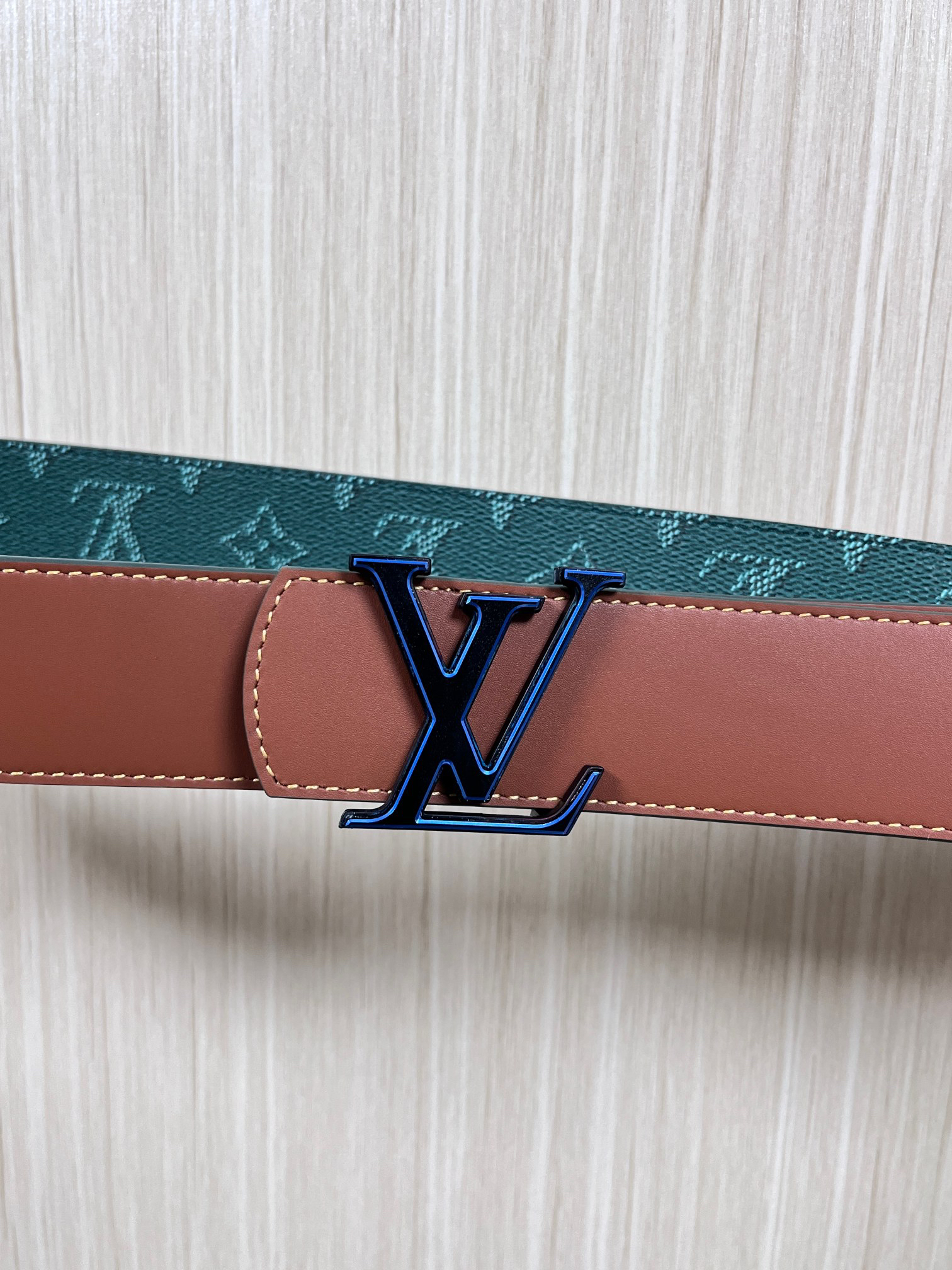 Lv belt-23